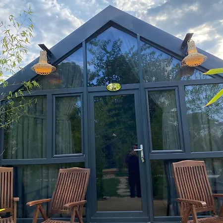 White Country Boutique Hotel 3*