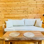 White Country Boutique