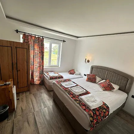 White Country Boutique Отель 3*