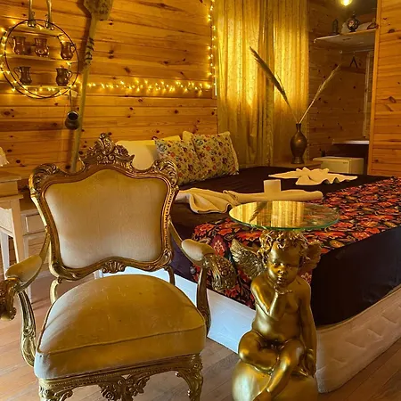 White Country Boutique Отель 3*