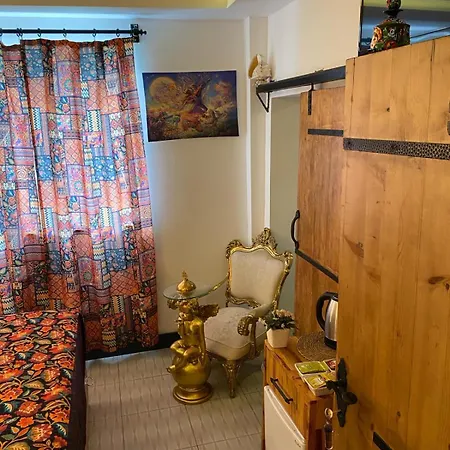 White Country Boutique Отель 3*