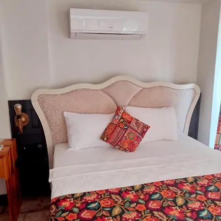 Otel White Country Boutique