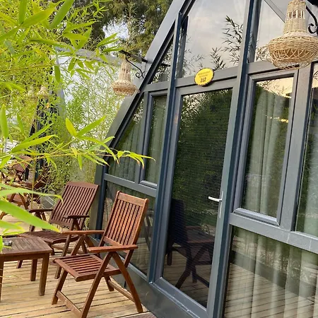 Otel White Country Boutique 3*