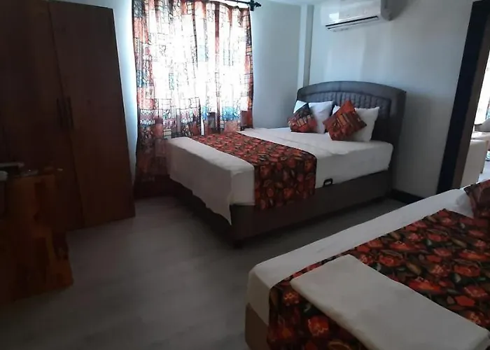 White Country Boutique 3*
