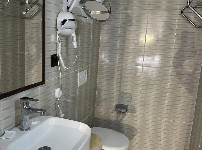 White Country Boutique Отель 3*