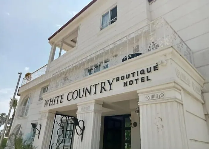 White Country Boutique ホテル 3*
