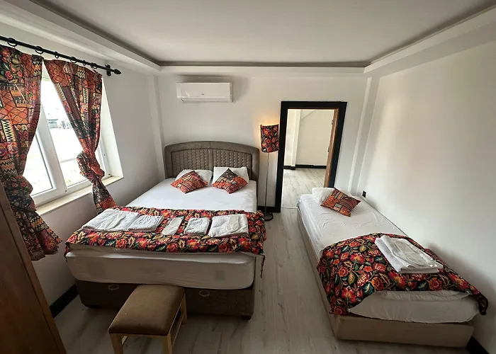 White Country Boutique 3*